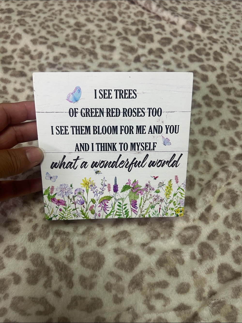 White Floral "What a Wonderful World" Wall Plaque
